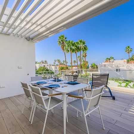 Don Carlos Sea View - Adults Only !