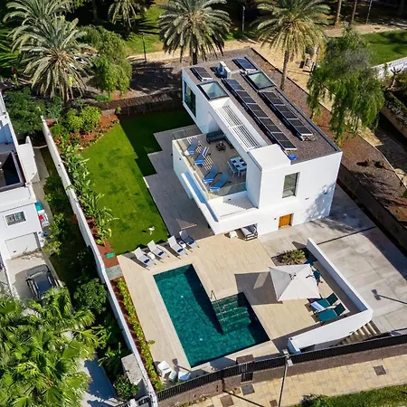 Apartment Don Carlos Sea View - Adults Only !