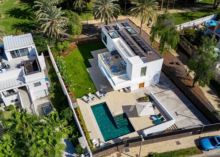דירה Don Carlos Sea View - Adults Only !