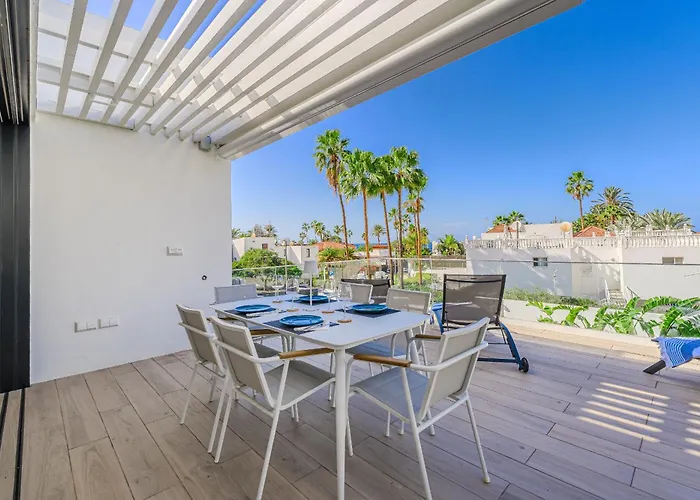 Don Carlos Sea View - Adults Only !